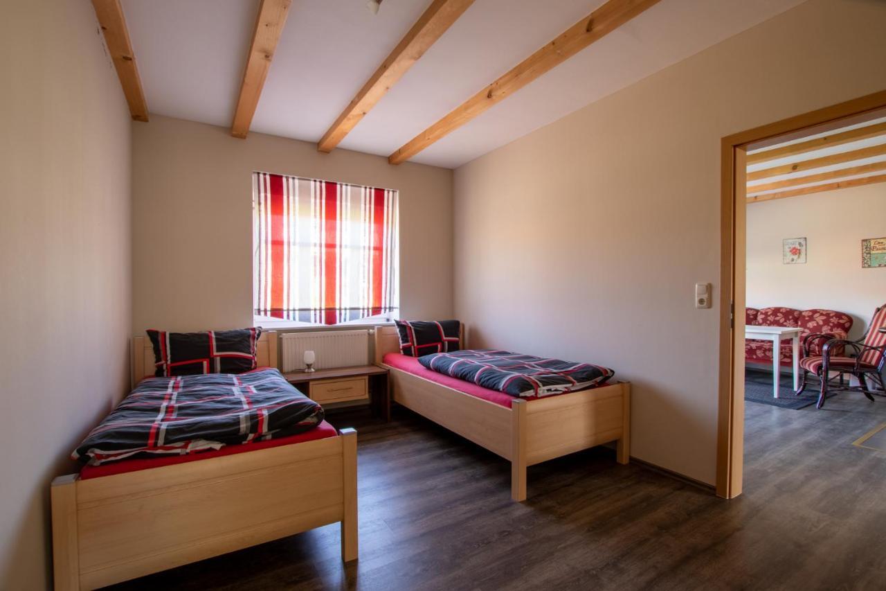 Apartmenthaus Djuren ดอร์นุม ภายนอก รูปภาพ