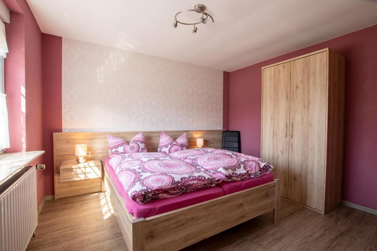 Apartmenthaus Djuren ดอร์นุม ภายนอก รูปภาพ