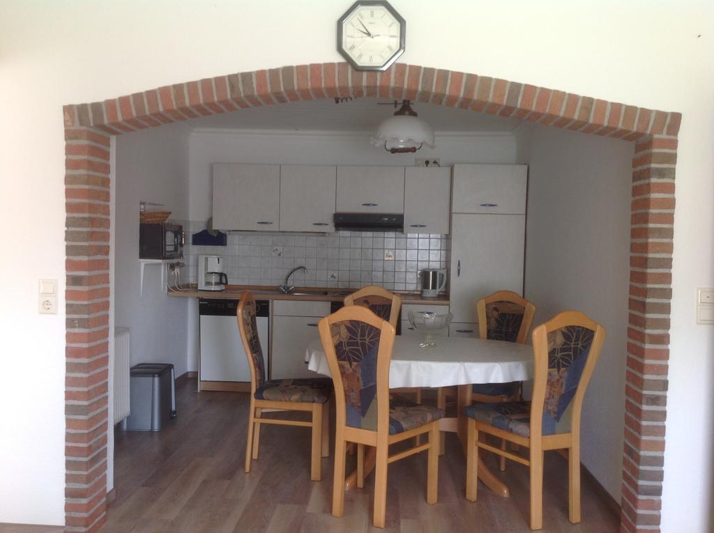 Apartmenthaus Djuren ดอร์นุม ภายนอก รูปภาพ